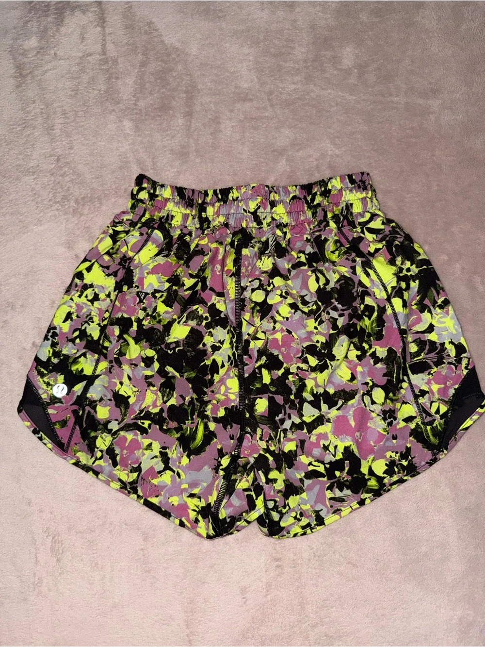 Lululemon multicolor short size 2
